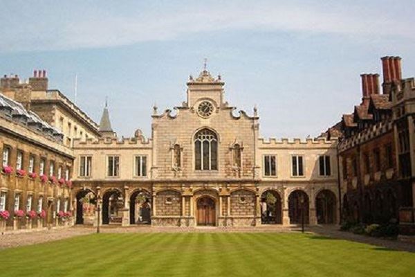 世界经济学排名前十的大学，麻省理工和斯坦福居前两位 第7张