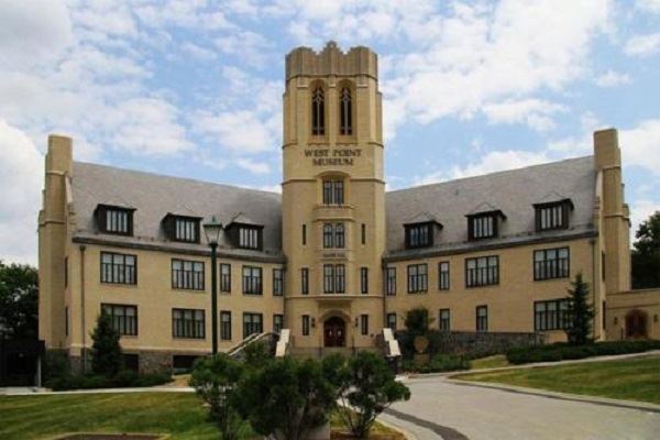 世界军事学排名前十的大学：四大军校上榜，西点位列第一 第1张