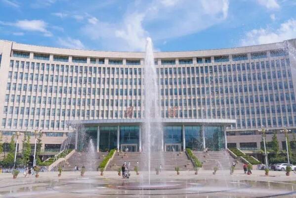 河南漂亮的大学排行榜前十名，河南十大最美大学校园 第13张