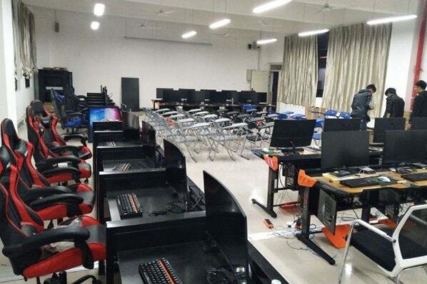 大学里最烧钱的十大专业，你的专业榜上有名吗？ 第1张