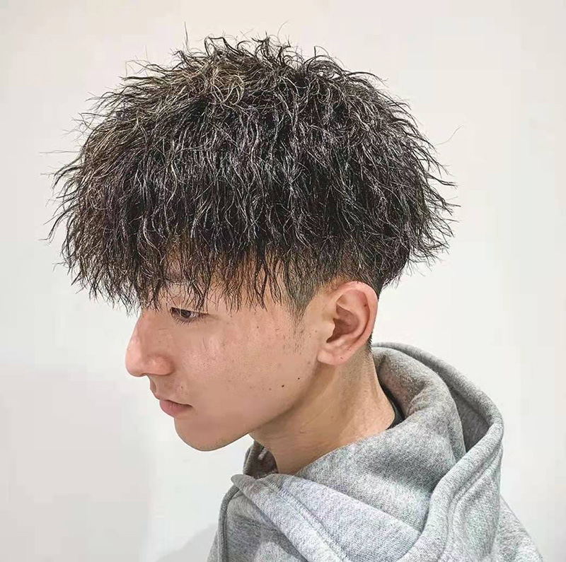烫头发男生有哪些类型（男生烫头发的种类） 第3张