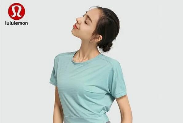 女士瑜伽服哪个牌子好？世界十大顶级瑜伽服品牌 第1张