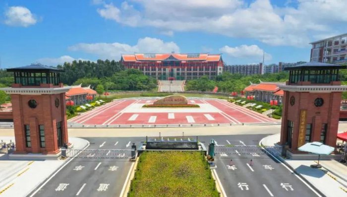 2022年福建最好的十大专科院校，漳州职业技术学院排第一 第5张