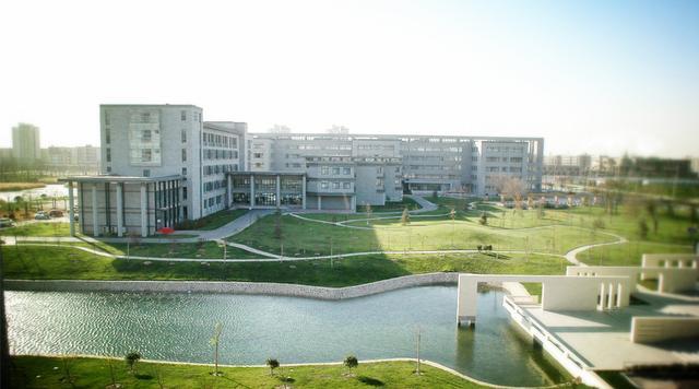 天津市大学排名2022最新排名，南开大学屈居第二名 第7张