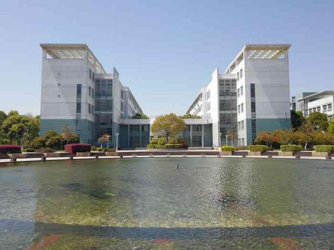 上海专科学校排名前十，上海专科学校排名一览表 第9张