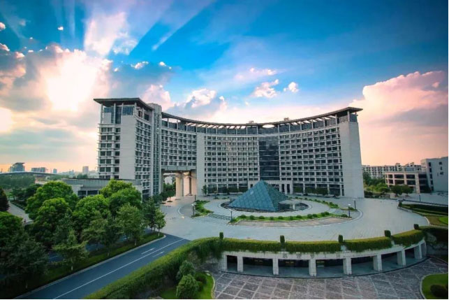 中国最好的财经类大学排名，中央财经大学排第一名 第9张
