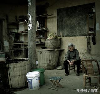 梦见死去的人是什么预兆？可能是自己太过于思念！ 第1张