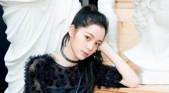 欧阳娜娜个人简历资料（绯闻接连不断，欧阳娜娜不简单） 第57张