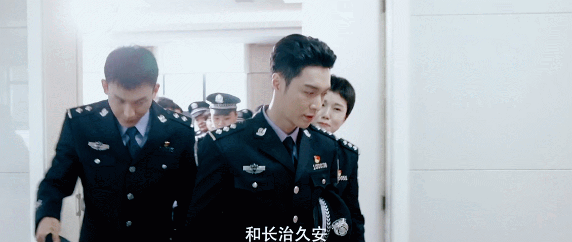 EXO12位成员现状：黄子韬回家继承父业，鹿晗因恋爱打烂一手好牌 第89张