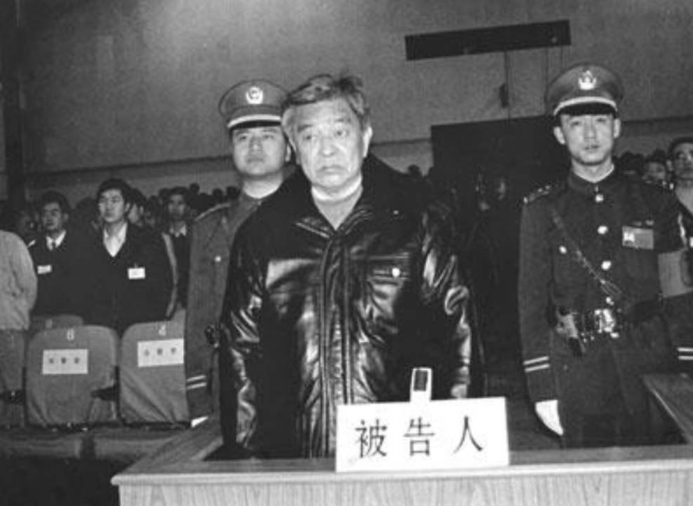 褚时健的传奇人生简介（传奇是不可复制的） 第3张
