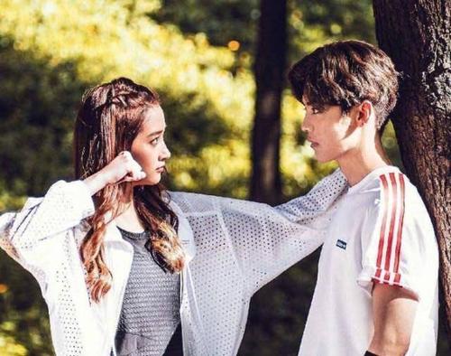 EXO12位成员现状：黄子韬回家继承父业，鹿晗因恋爱打烂一手好牌 第109张