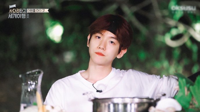 EXO12位成员现状：黄子韬回家继承父业，鹿晗因恋爱打烂一手好牌 第91张