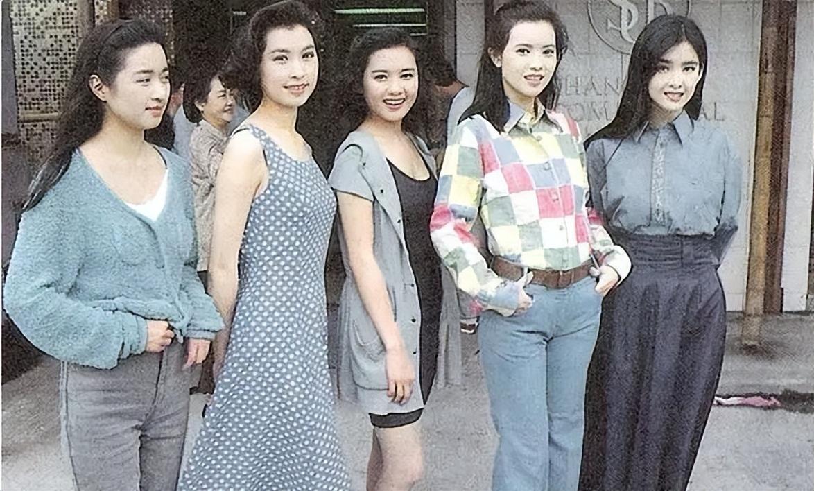 蓝洁瑛事件揭秘（“红颜薄命”：被雪藏后沦落街头） 第31张