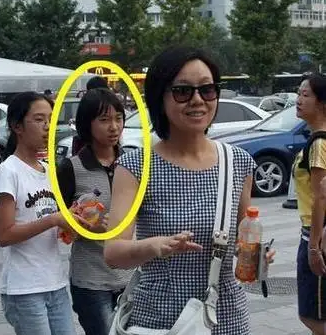 闫妮的老公是谁？揭秘闫妮和前夫邹伟的人生状况 第35张