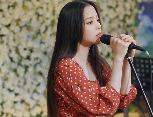 欧阳娜娜个人简历资料（演技曾却让章子怡无语） 第51张