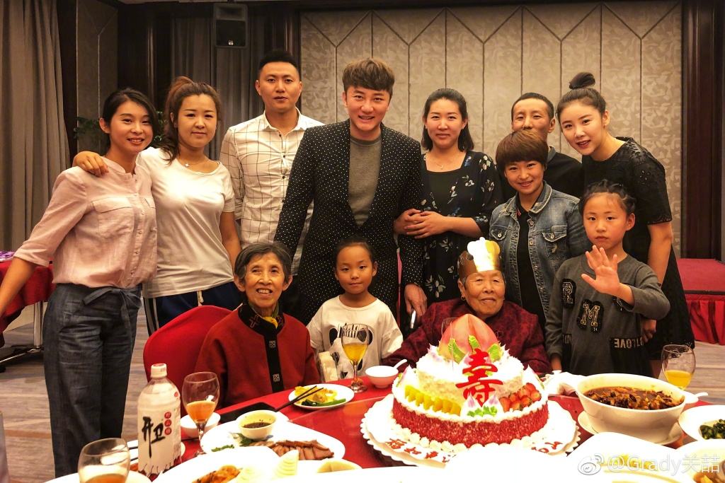 关喆为什么不火？不红也未尝不是一种幸福 第19张