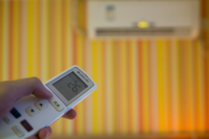 26度空调一晚多少钱？空调师傅：一晚也才4块多点 第1张