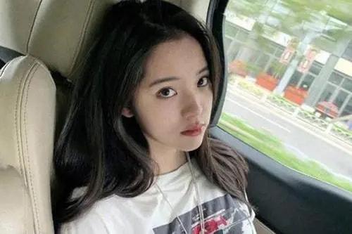 欧阳娜娜个人简历资料（演技曾却让章子怡无语） 第15张