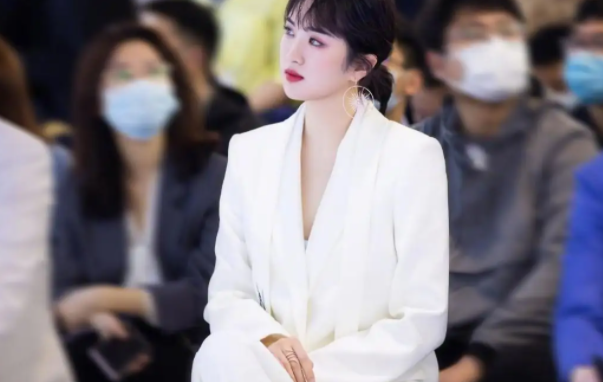 徐文伟和孟晚舟结过婚吗？揭秘孟晚舟的两段坎坷情史 第5张