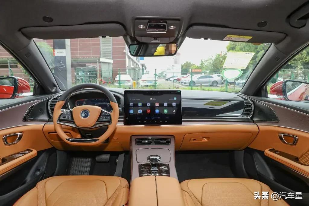 比亚迪汉EV：续航715km+时尚造型，售28.75万！值得入手吗？ 第7张