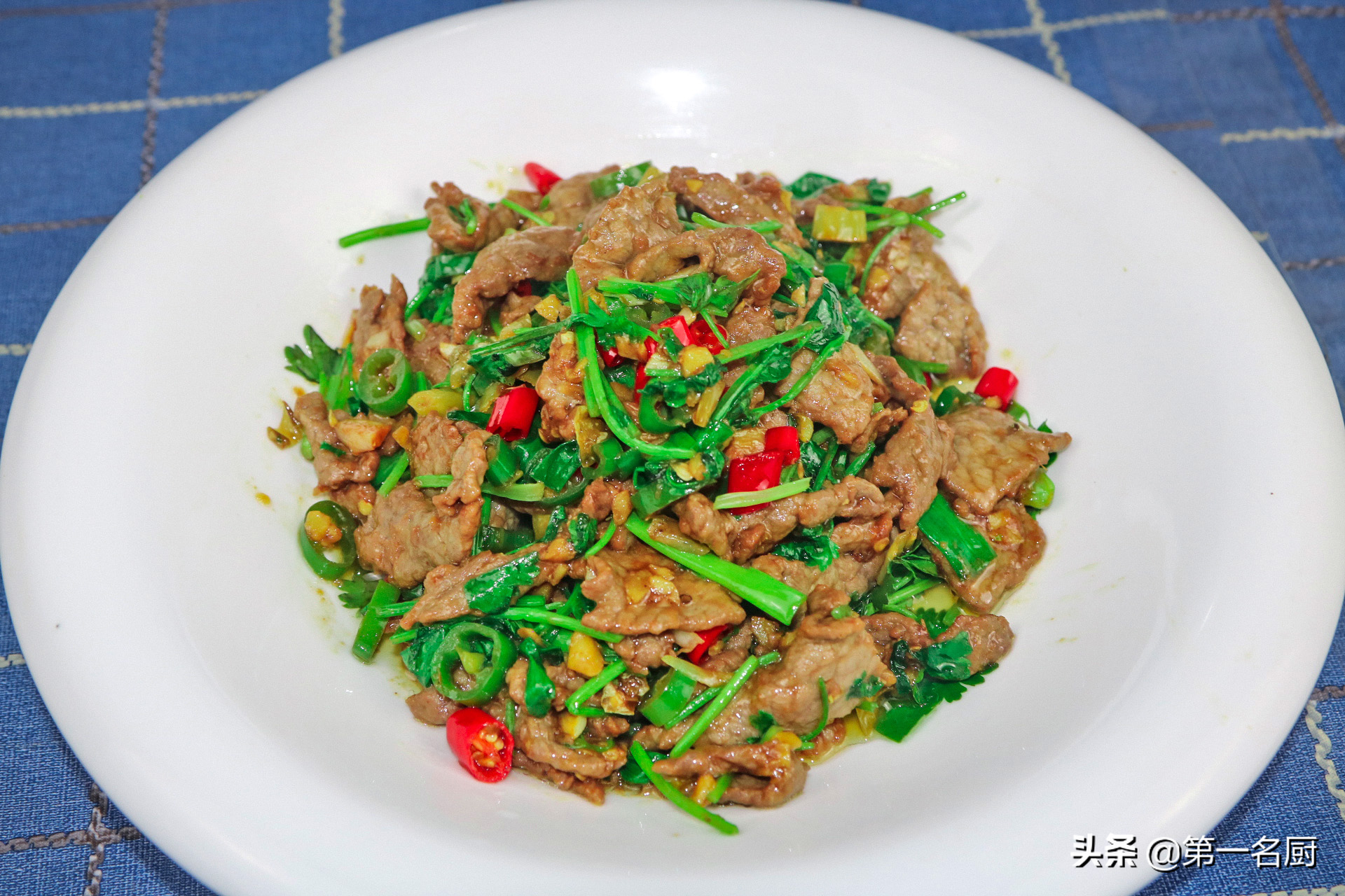 “高蛋白”食物排行榜，牛肉排第三，鸡蛋却排倒数第一，涨知识了 第31张