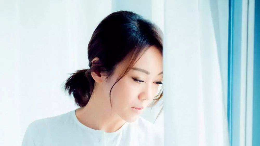闫妮的老公是谁？揭秘闫妮的璀璨情史 第29张