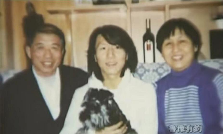 陈羽凡现在怎么样了？4年后再看胡海泉，两人差距也太大了 第11张