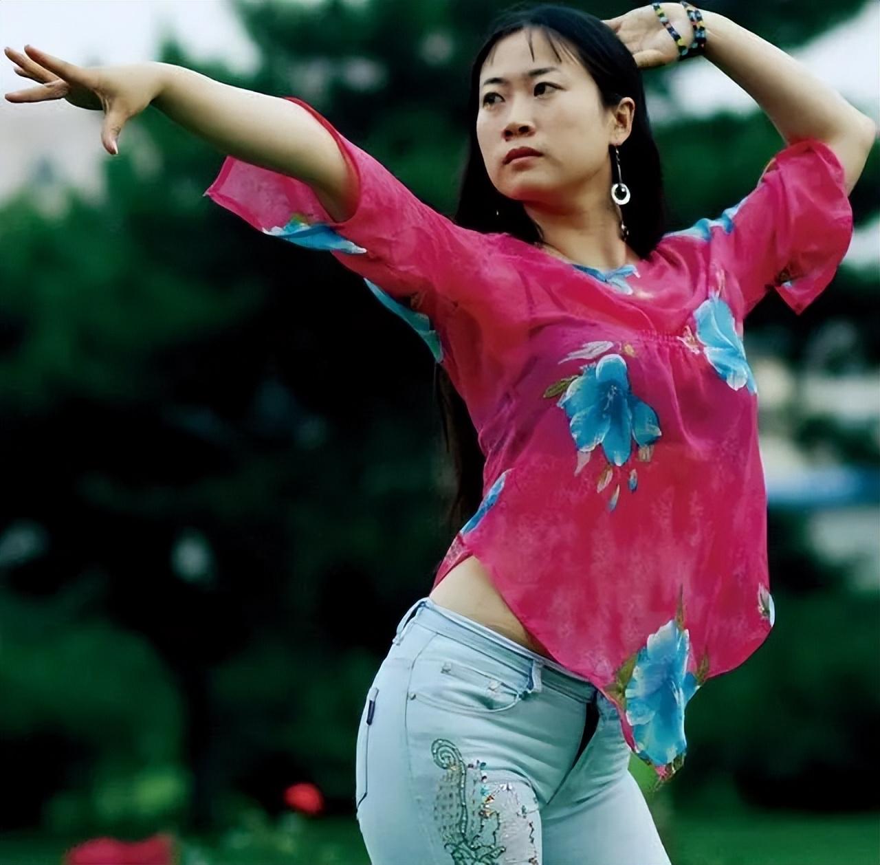 芙蓉姐姐现状如何？如今成为亿万富豪 第1张