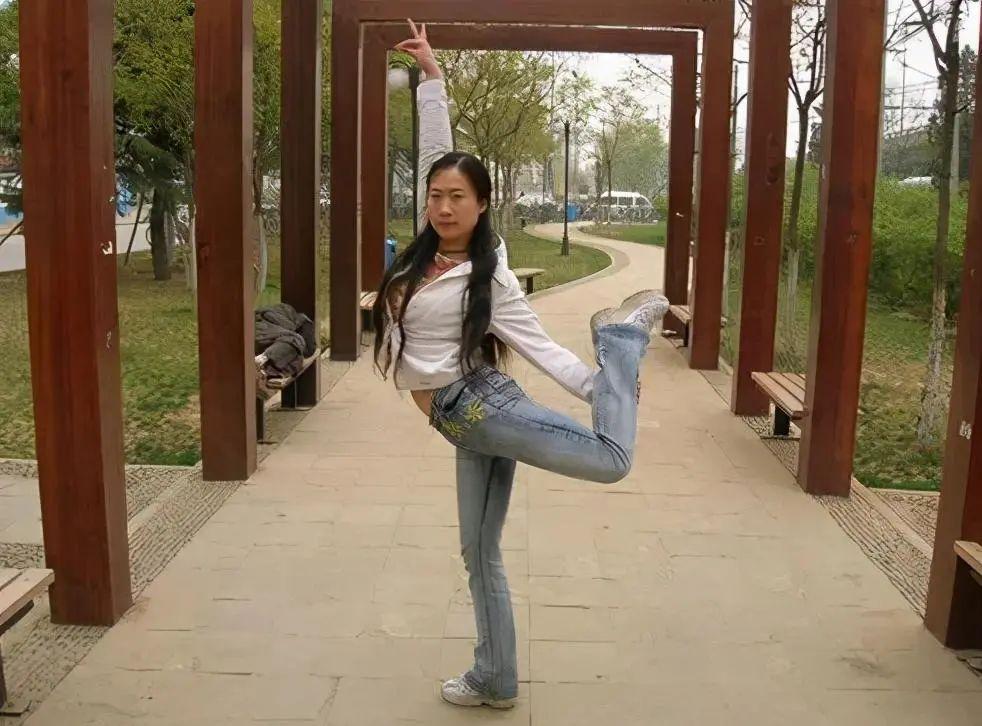 芙蓉姐姐现状如何？如今成为亿万富豪 第31张