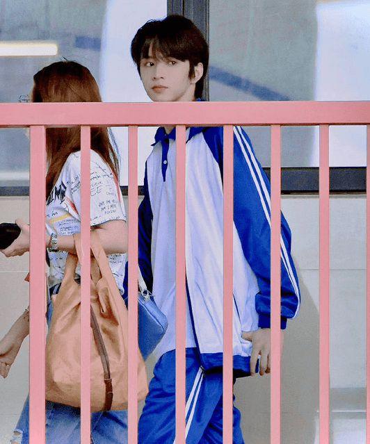 刘耀文个人资料揭秘「因五官清秀被挖掘」 第39张