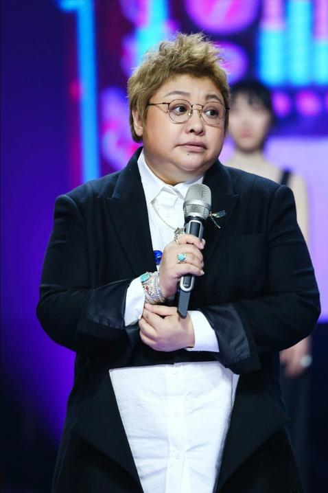 韩红：我一生行善不求回报，收养280多个孤儿，捐款捐到倾家荡产 第67张