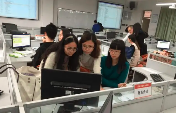 30岁女人学什么技术有前途（推荐年纪越大越吃香的专业） 第9张
