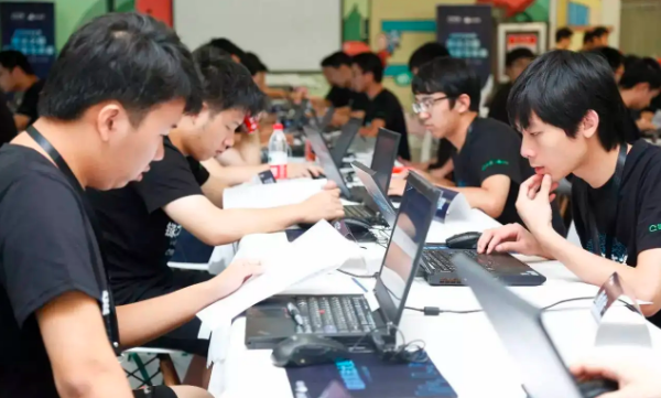 30岁女人学什么技术有前途（推荐年纪越大越吃香的专业） 第19张