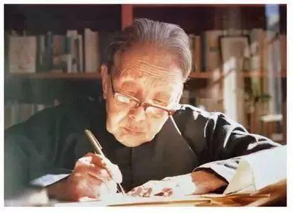 第一冰心现代诗歌大全是哪些（冰心小诗15首） 第1张