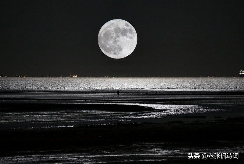 水宿烟雨寒全文译文（王昌龄太湖秋夕赏析） 第1张
