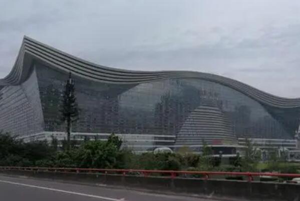 中国占地面积最大的十大建筑,占地面积大的建筑排行榜前十 第1张