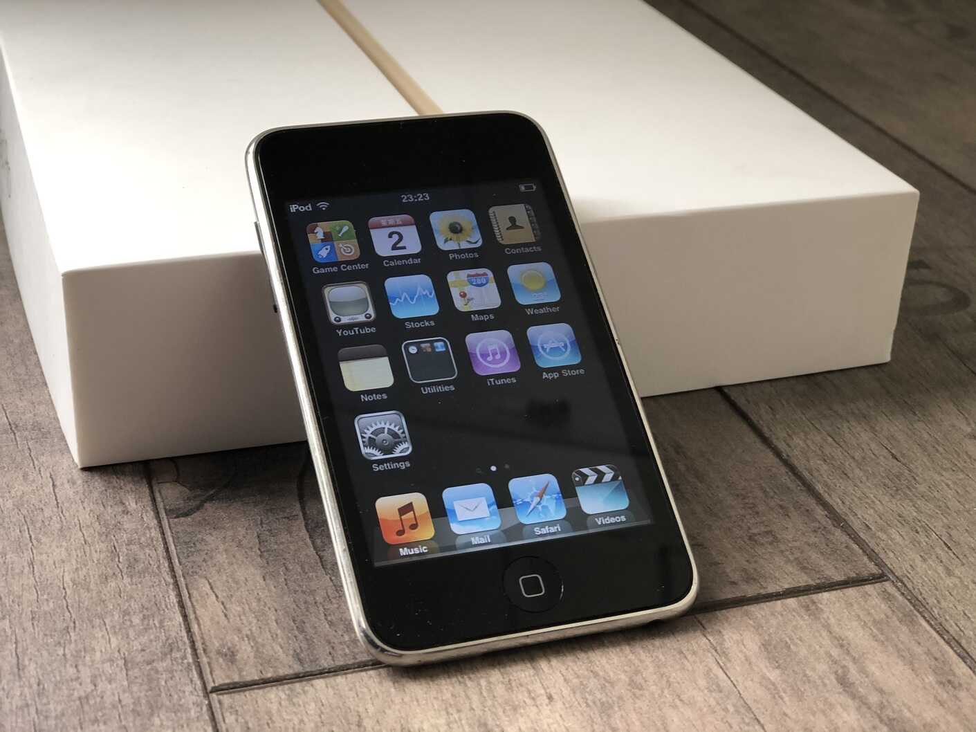 都2020年了，2008年的ipod touch3能干啥呢？ 第1张