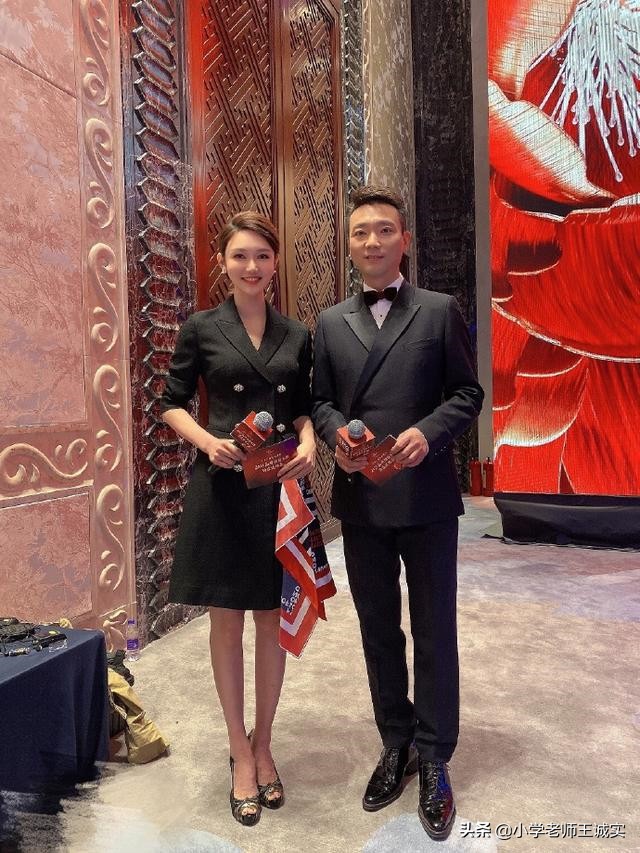 龙洋太漂亮了，笑起来太甜，还有酒窝，还是主持过诗词大会的才女 第47张
