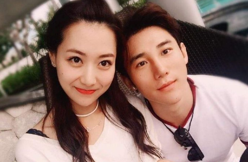 白冰个人资料简介（闪婚小三岁男模，离婚后独自带娃） 第5张