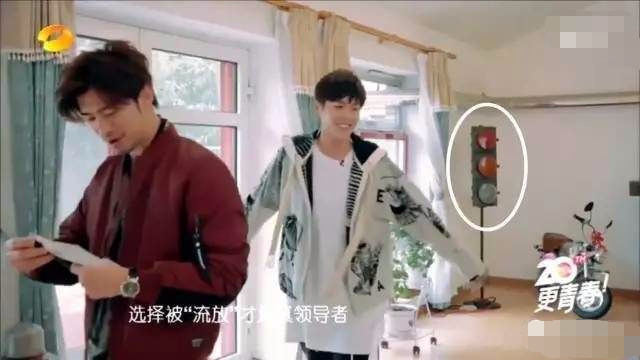 张若昀唐艺昕迷恋六年，两人的相识过程更奇葩 第5张