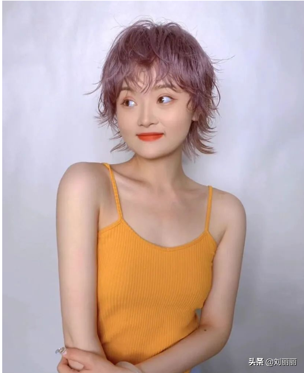 最火女士短发14款，烫卷剪短美美哒，看着很心动 第13张
