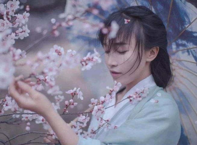 李子柒“豪宅”全景曝光，住千亩庄园犹如仙境，难怪外国人都羡慕 第3张