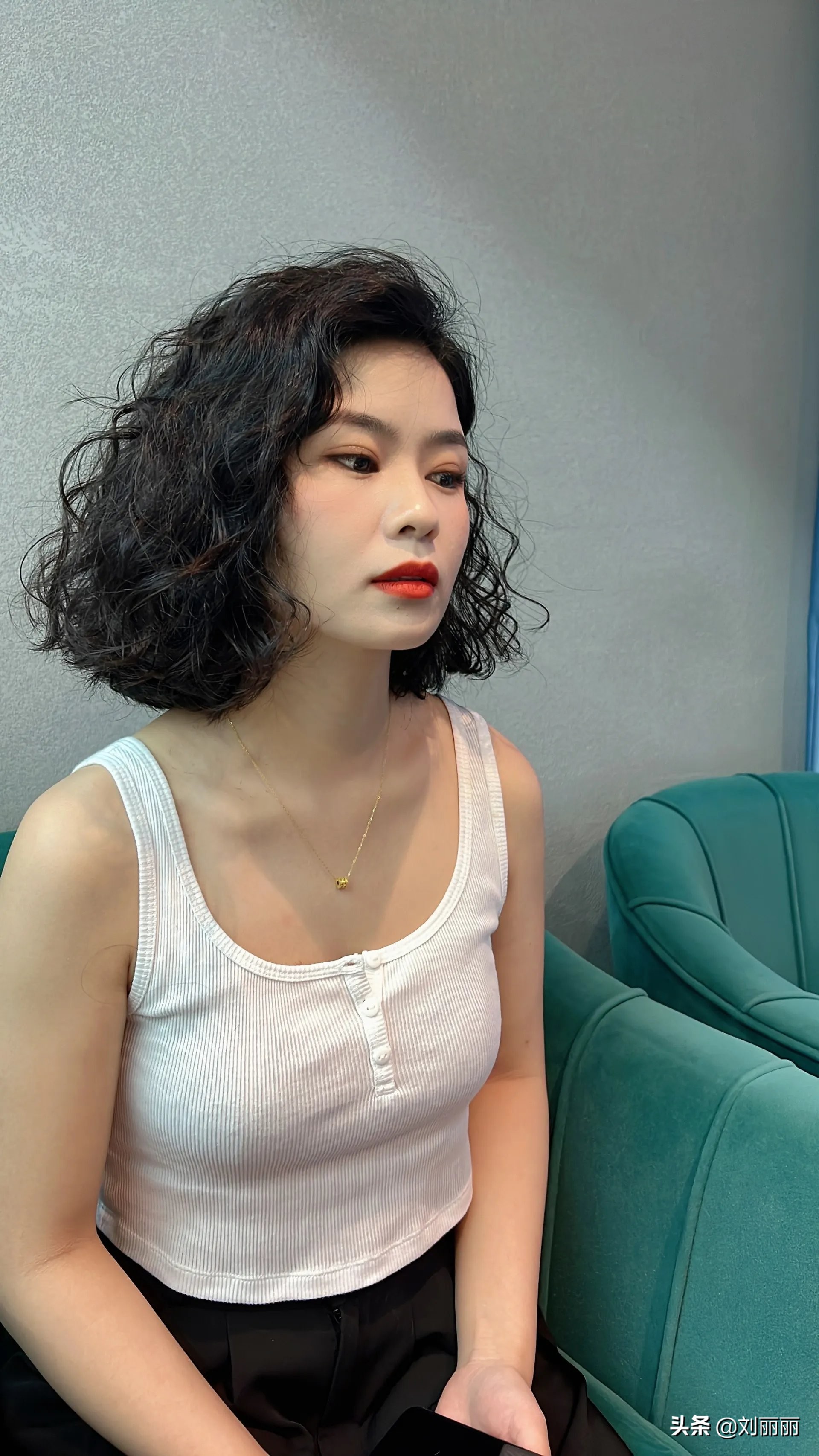最火女士短发14款，烫卷剪短美美哒，看着很心动 第1张