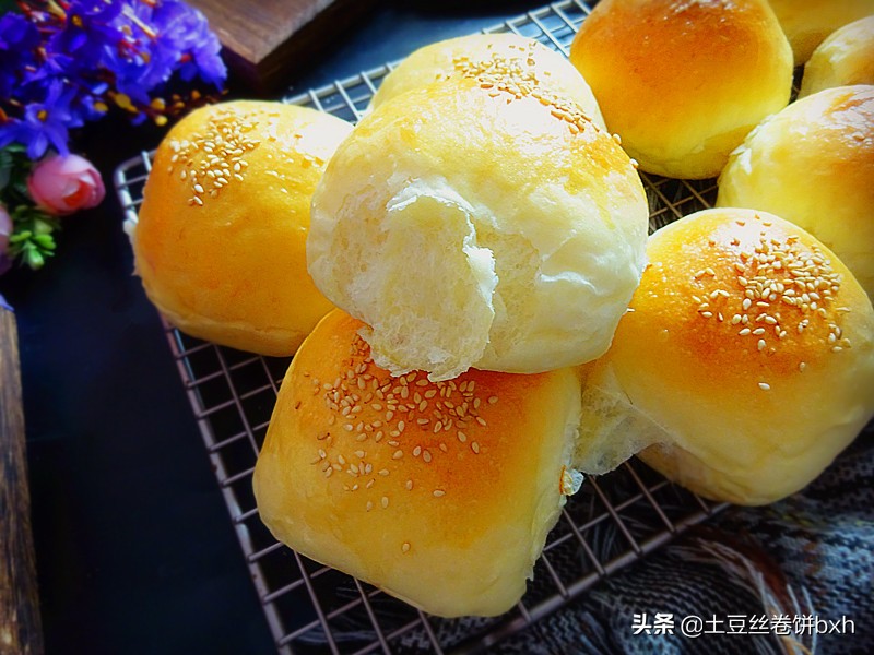 我家面包从来不买，用这配方做，暄软醇香久放不硬，适合所有面粉 第1张