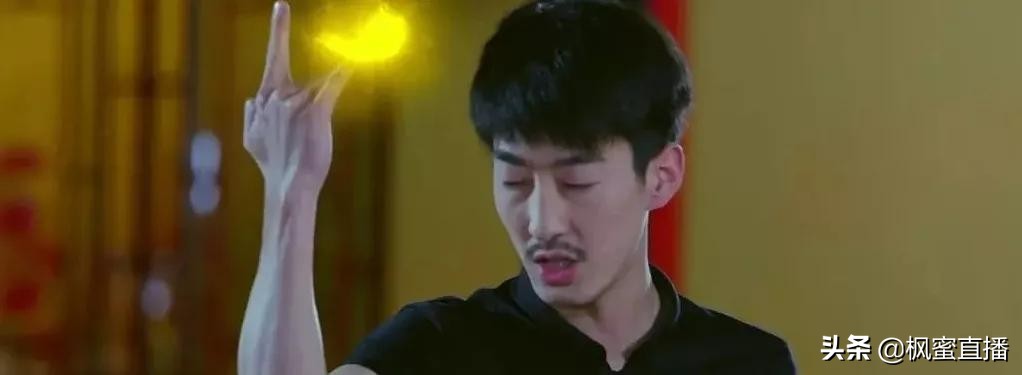 拥有一双阴阳眼是一种怎样的感觉？看见去世奶奶推弟弟坠楼 第3张