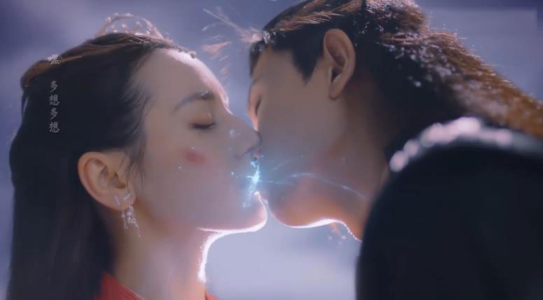 《与君初相识》结局：长意断尾重续，为何纪云禾也长了鱼尾巴？ 第9张