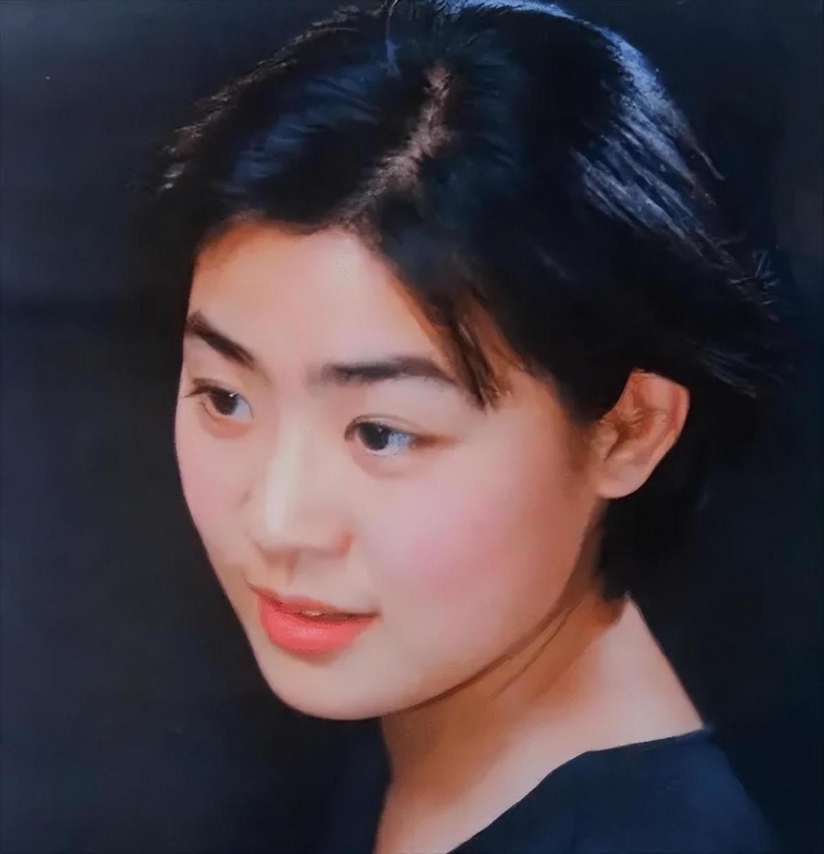 丛珊的第一任丈夫是谁(附:一婚嫁演员石凉的丛珊现状) 第5张 丛珊的第一任丈夫是谁(附:一婚嫁演员石凉的丛珊现状) 第5张