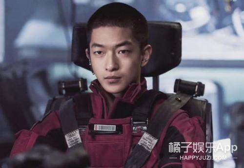 屈楚萧被曝逼女友堕胎，前科累累，再来几次要没戏演了吧？ 第7张