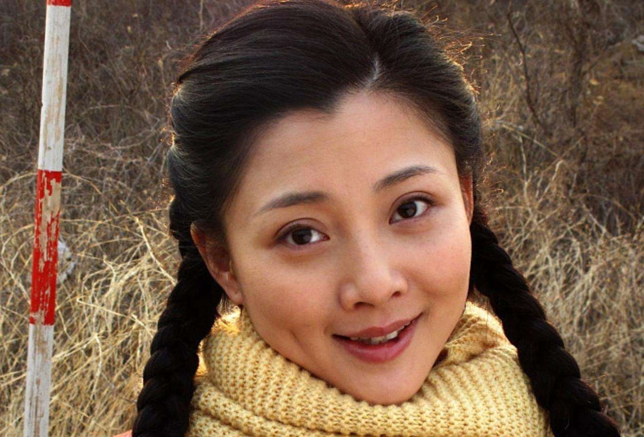 殷桃个人资料简介（42岁“不老水蜜桃”殷桃她真不一般） 第21张