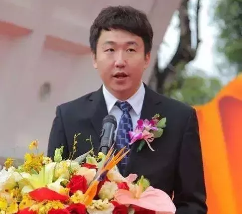 中国地产老板开始坑儿子了？ 第11张